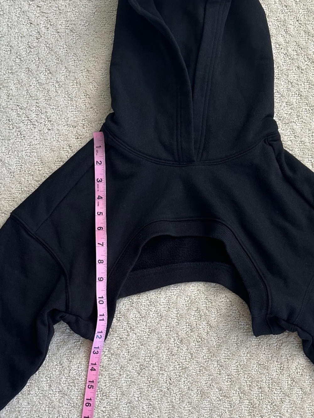 ALO Yoga Shrug It Off Cropped Fleece Hoodie Black Slouchy Activewear Relaxed - Picture 12 of 13